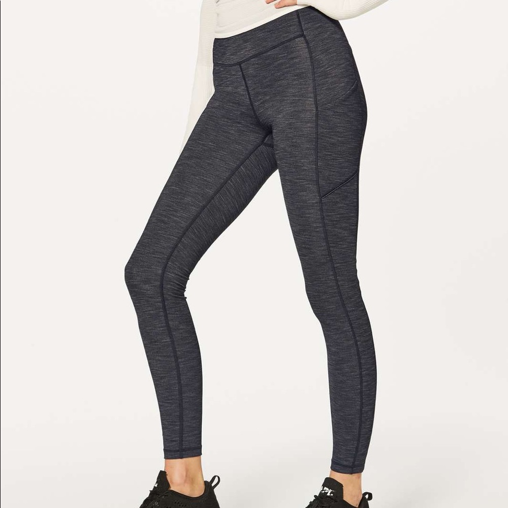 Luluulemon leggings size 6 “28